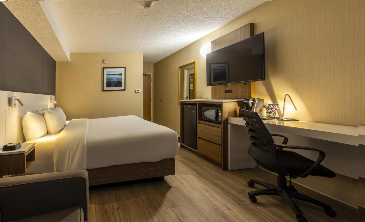 Comfort Inn Rouyn Zewnętrze zdjęcie