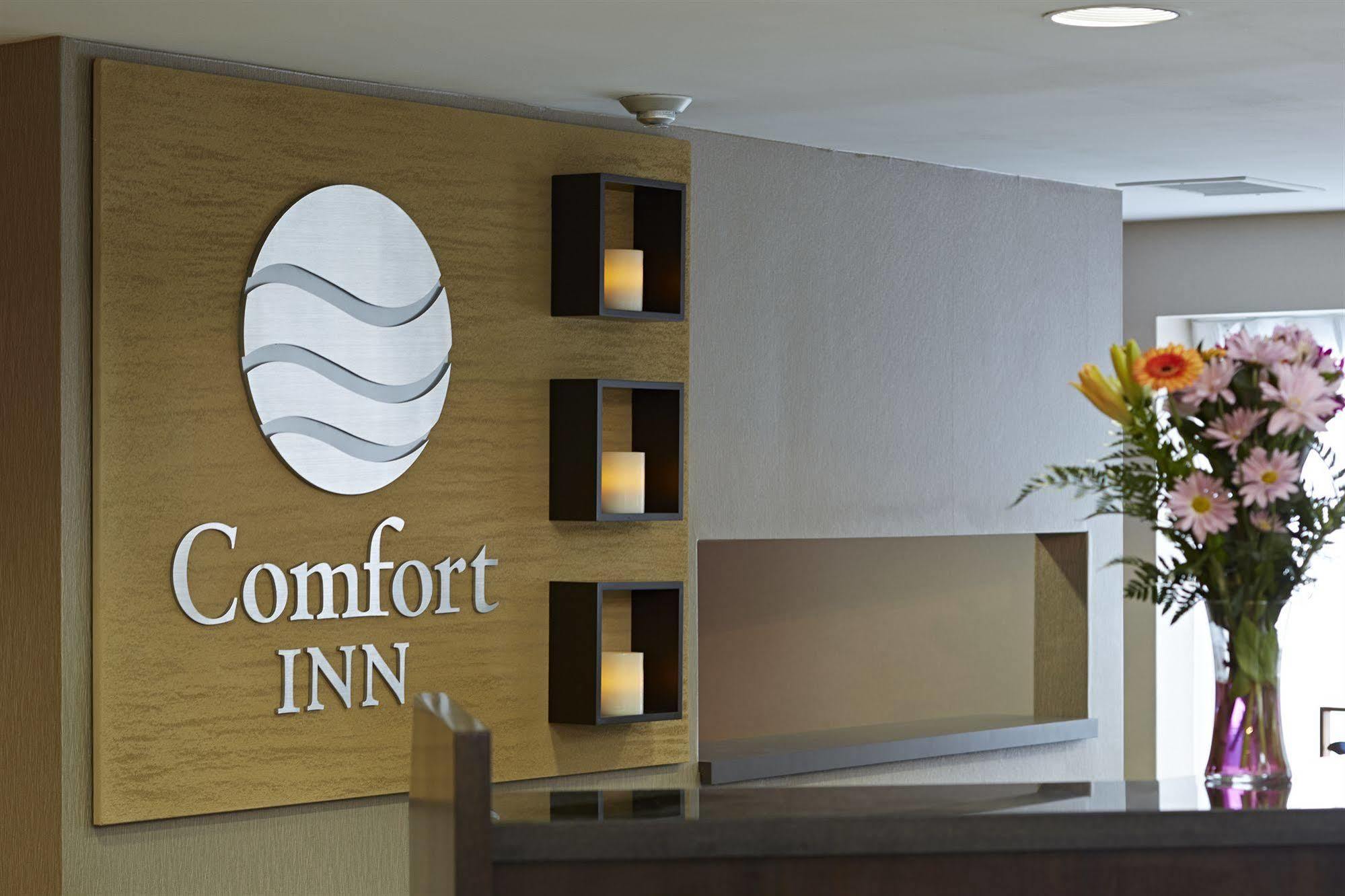 Comfort Inn Rouyn Zewnętrze zdjęcie