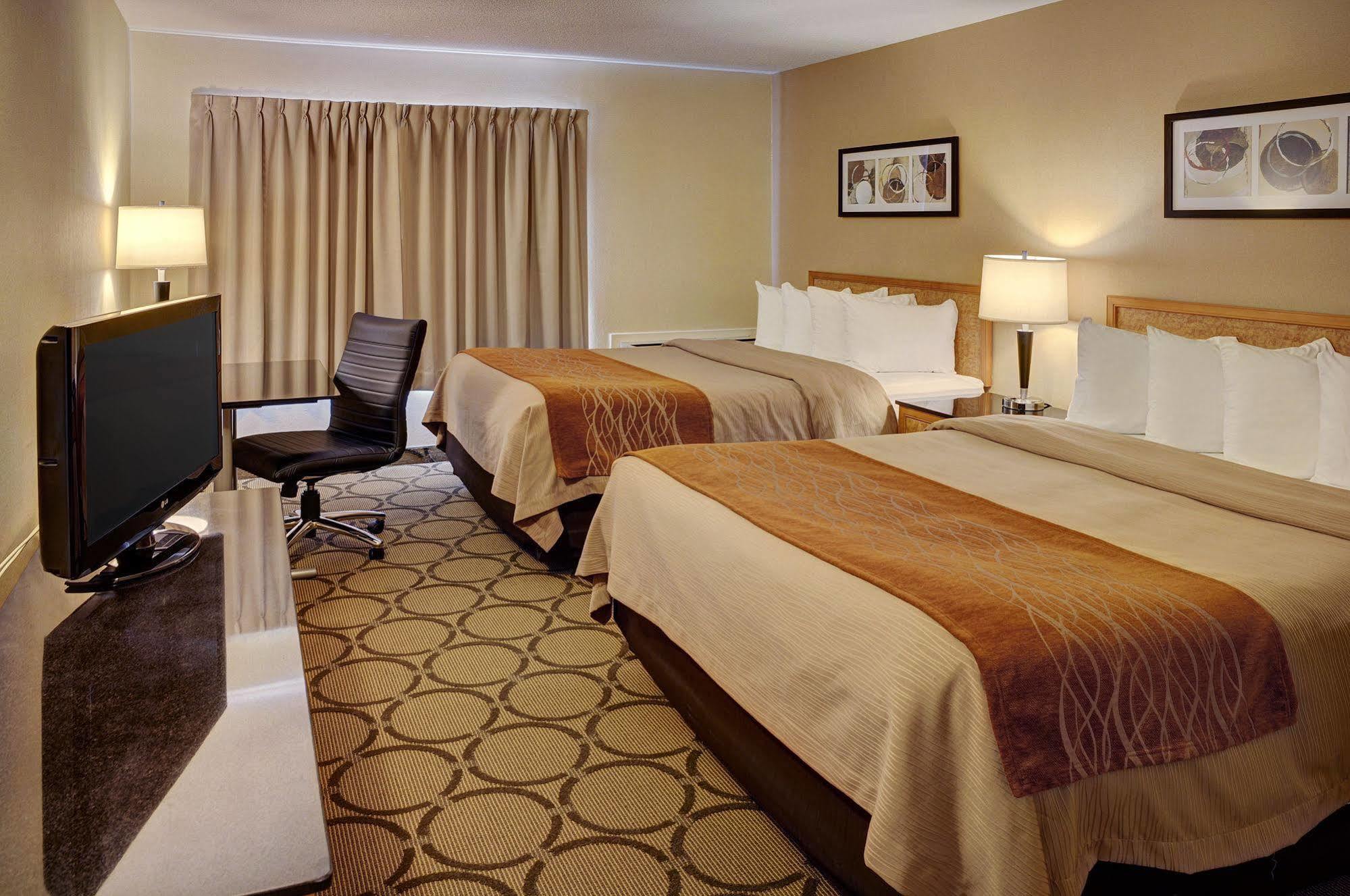 Comfort Inn Rouyn Zewnętrze zdjęcie